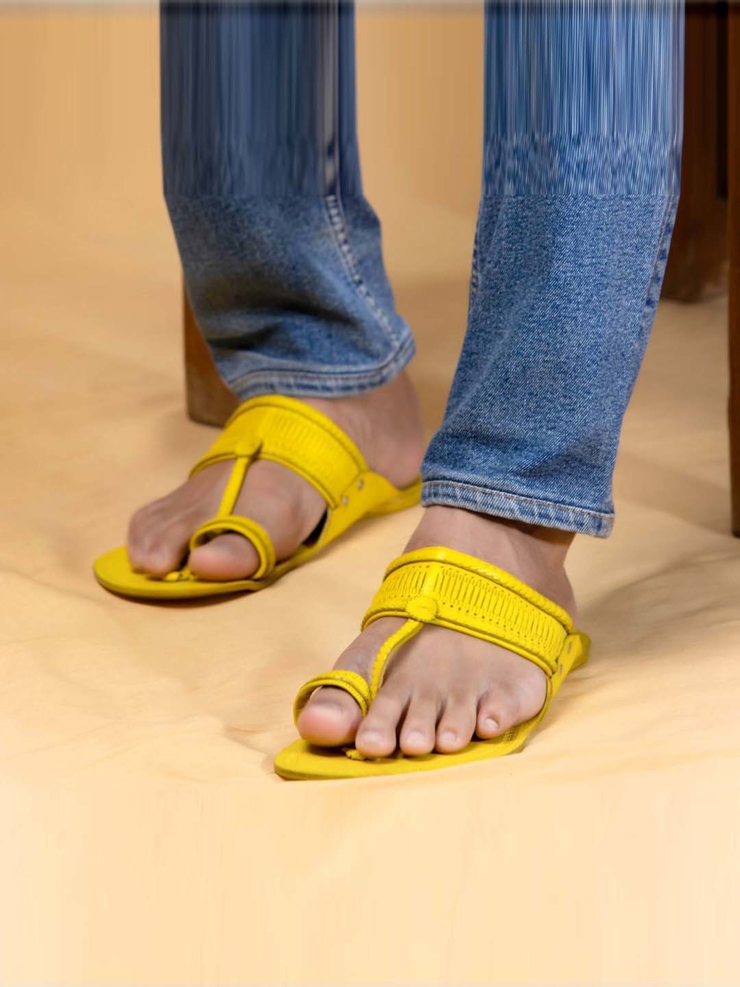 Kalapuri Men's Lemon Kolhapuri Sandals