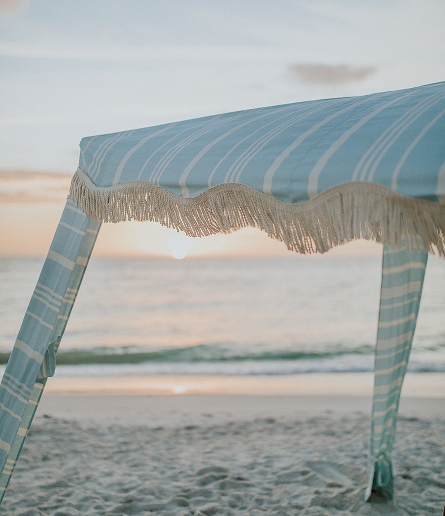 business & pleasure Premium Beach Cabana