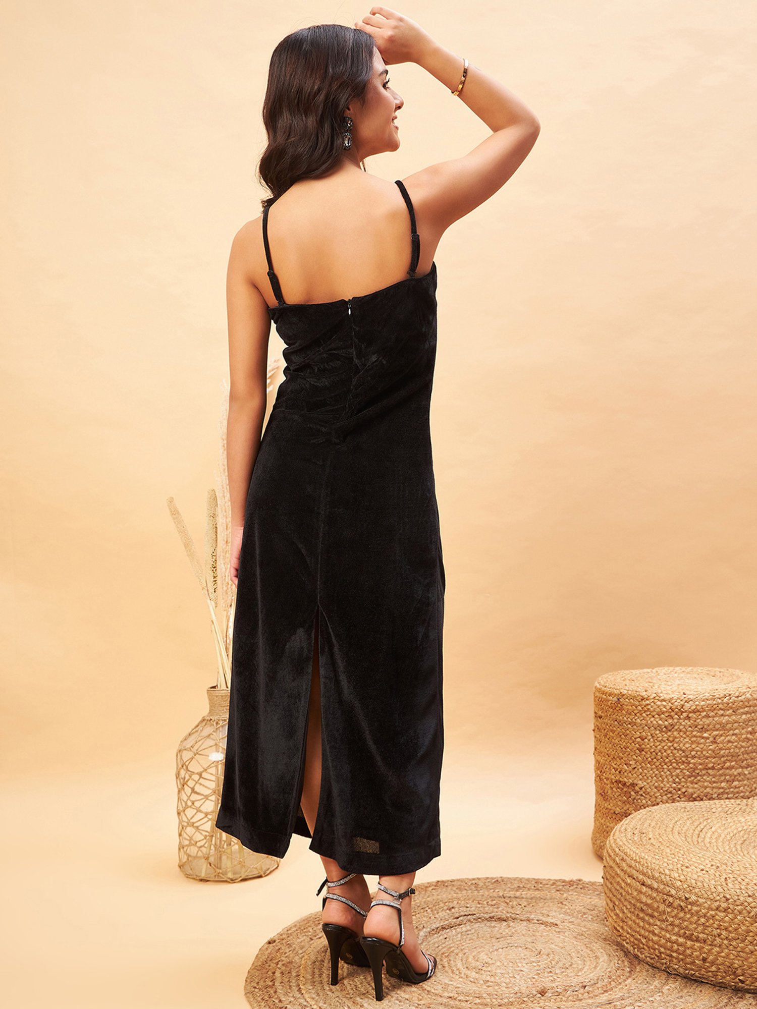 Magre Black Regular Fit Maxi Dress