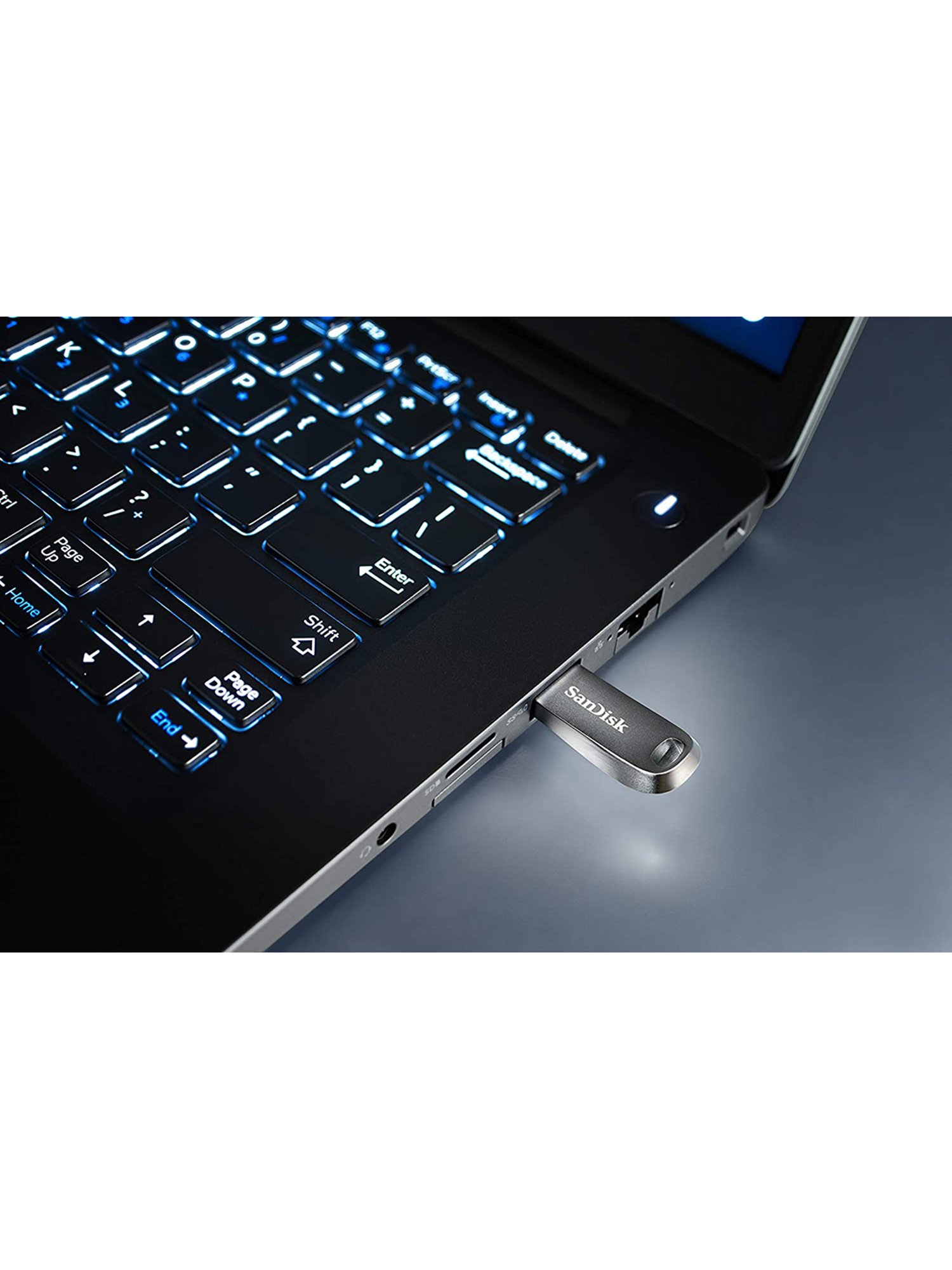 SanDisk Ultra Luxe SDCZ74-064G-I35 64GB USB 3.1 Pen Drive (Metallic Silver)