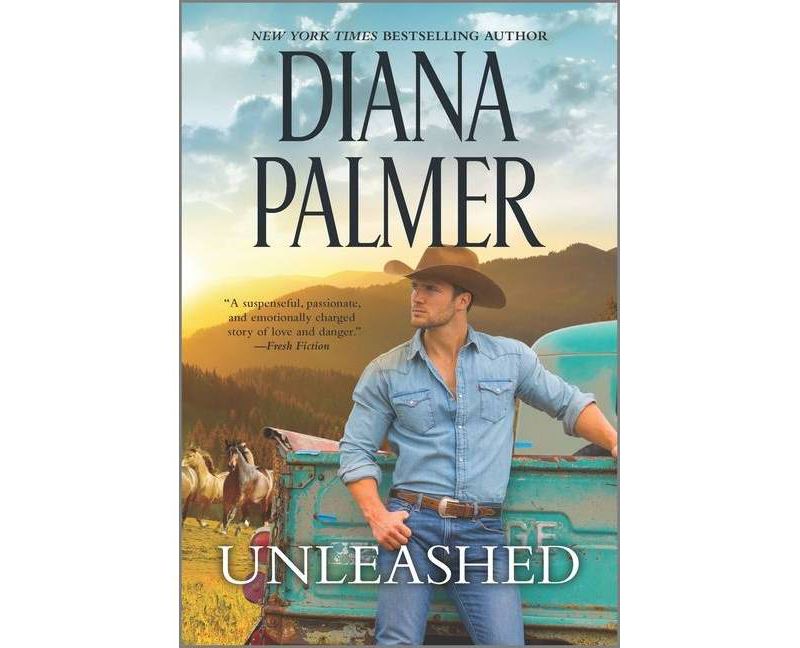 Into the Water by Paula Hawkins (Paperback)