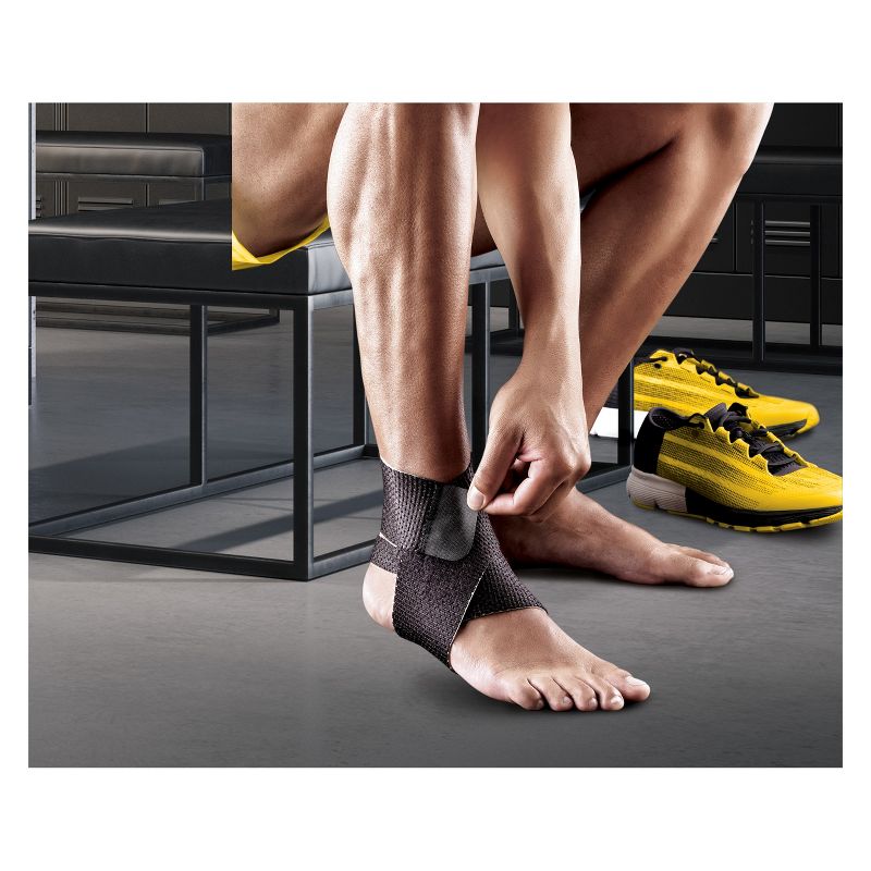 FUTURO Performance Comfort Ankle Support, Adjustable