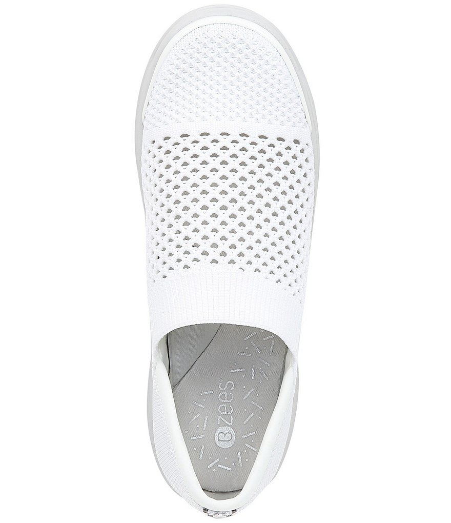 Trotters Kiera Suede Kitten Heel Pumps