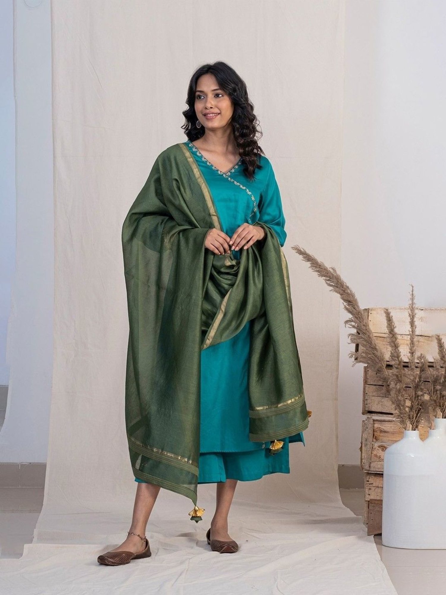 Akiso Jashn Blue Angrakha Embroidery Kurta Set With Plazzo And Green Dupatta