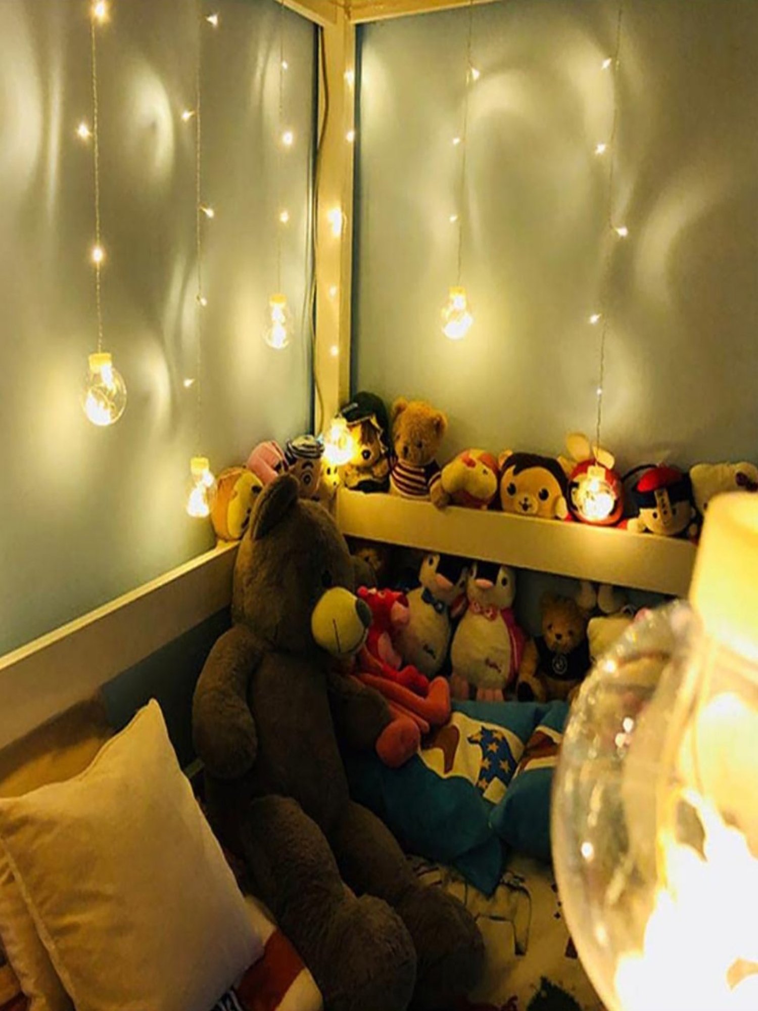 Xergy 12 Wishing Ball LED Curtain String Lights with 8 Flashing Modes (Warm White)