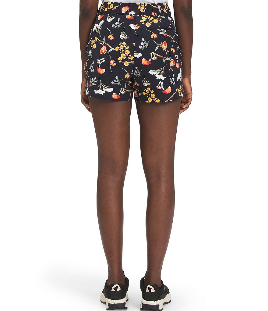 The North Face Classic V Back Zipper Pocket Elastic Drawstring Shorts