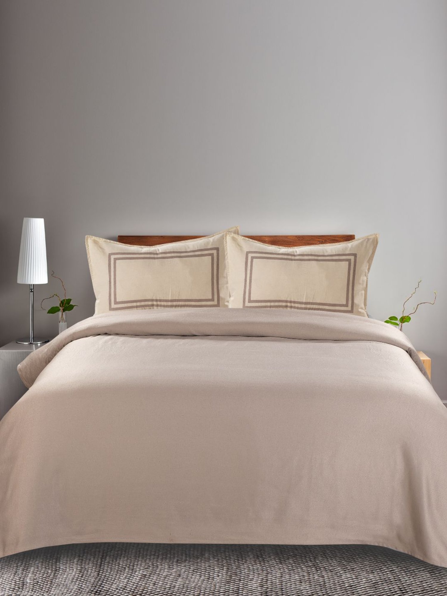 Saral Home Abstract Beige 155 TC Cotton Double Sized Bed Sheet with 2 Pillow Covers