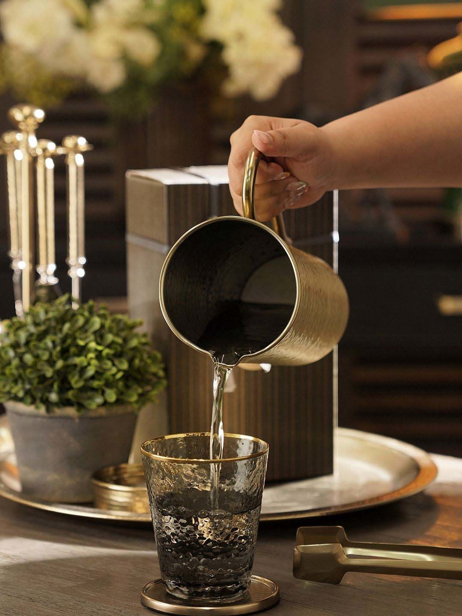 Pure Home and Living Gold Stainless Steel Matt Finish Hammered Pitcher (1.5 L)