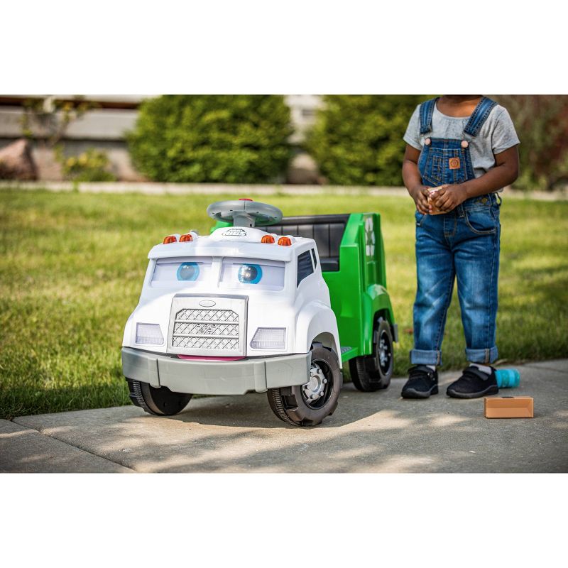 Kid Trax 6V Real Rigs Recycling Truck Interactive Powered Ride-On - Green/White