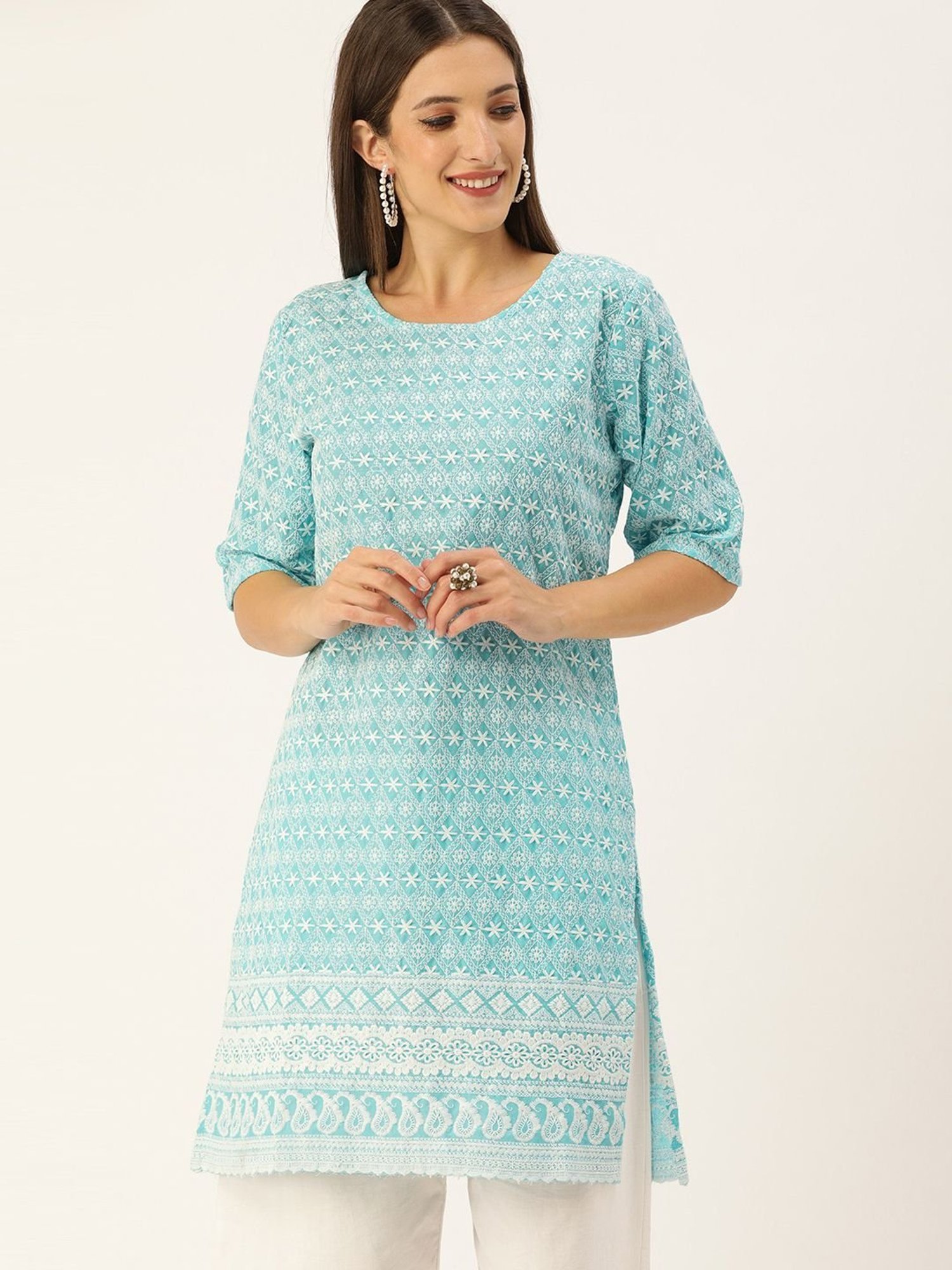 SWAGG INDIA Blue Cotton Embroidered Straight Kurti