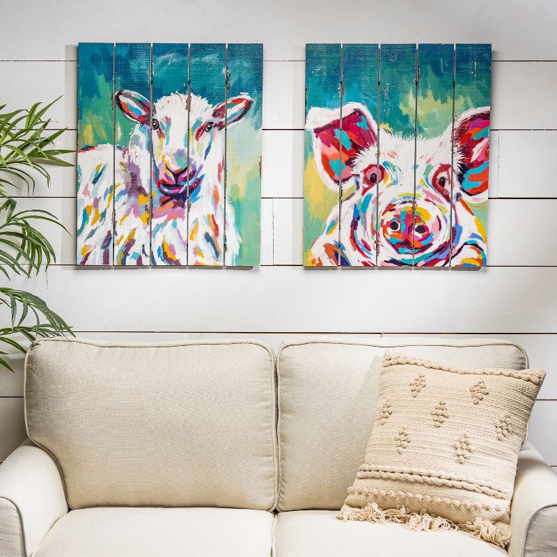 Lone Elm Studios Set of 4 Assorted Style Wooden Farm Animal Wall D&eacute;cor