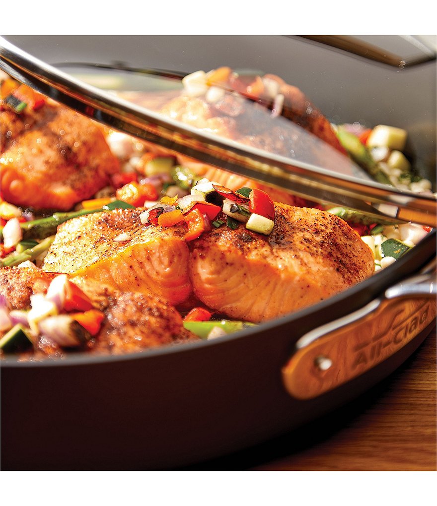 All-Clad Essentials Nonstick 10-Piece Cookware Set