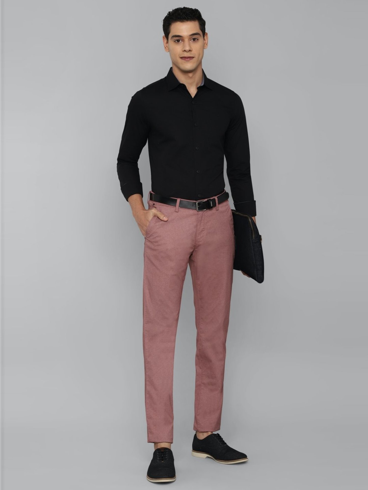 WES Casuals by Westside Olive Relaxed-Fit Mid-Rise Cotton Blend Joggers