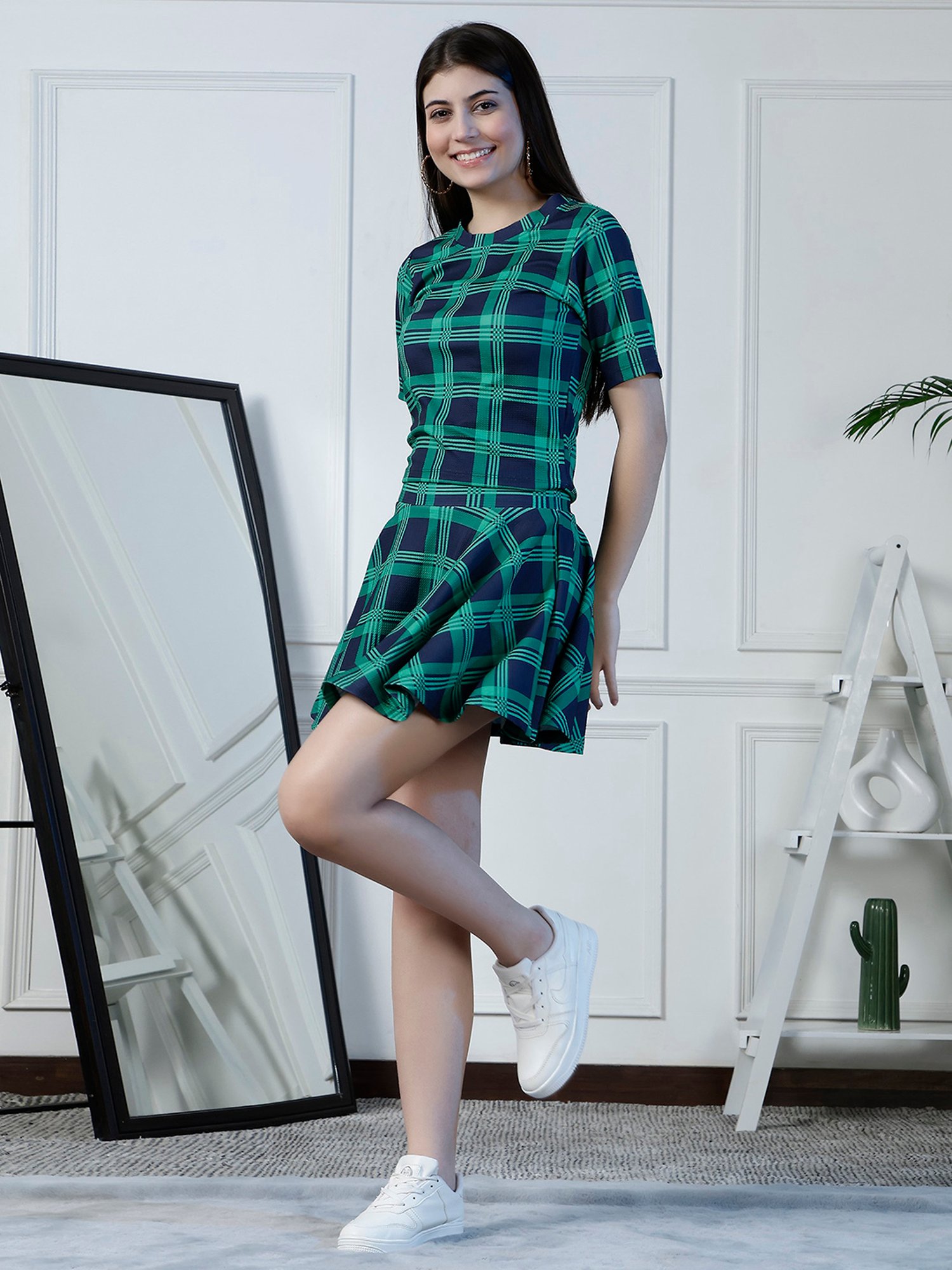 NEUDIS Green & Navy Checks Co-Ord Set