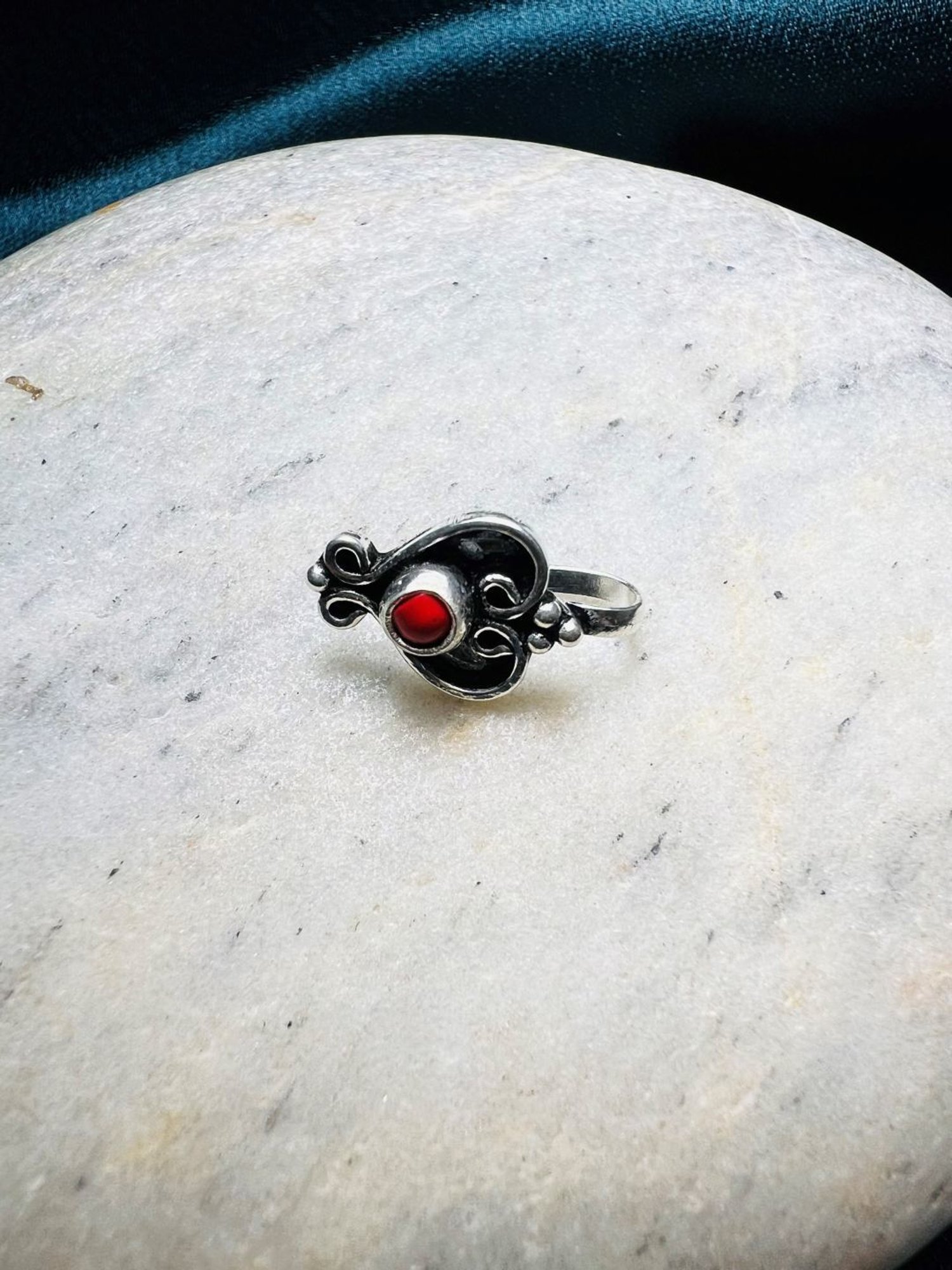 Zavya 92.5 Sterling Silver Floral Nosepin for Women