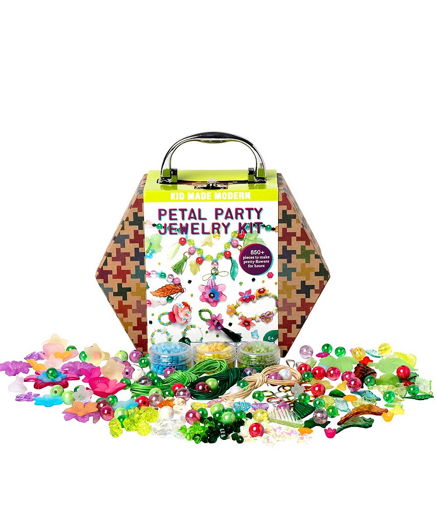 Melissa & Doug Abby & Emma Magnetic Wooden Dress-Up Doll Set