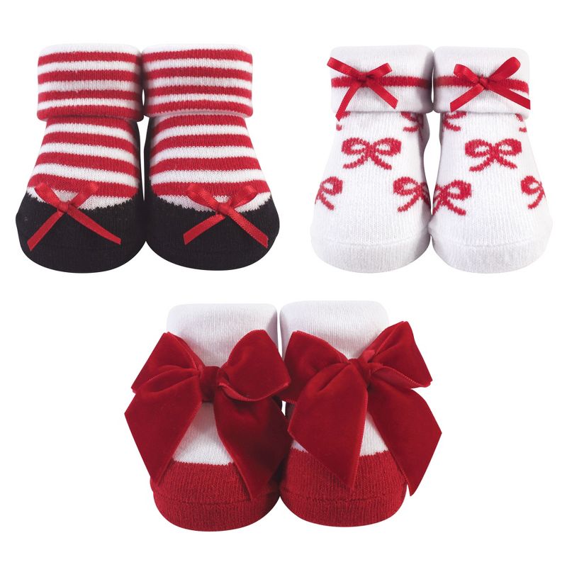 Hudson Baby Infant Girl Socks Boxed Giftset, Red Bows, One Size