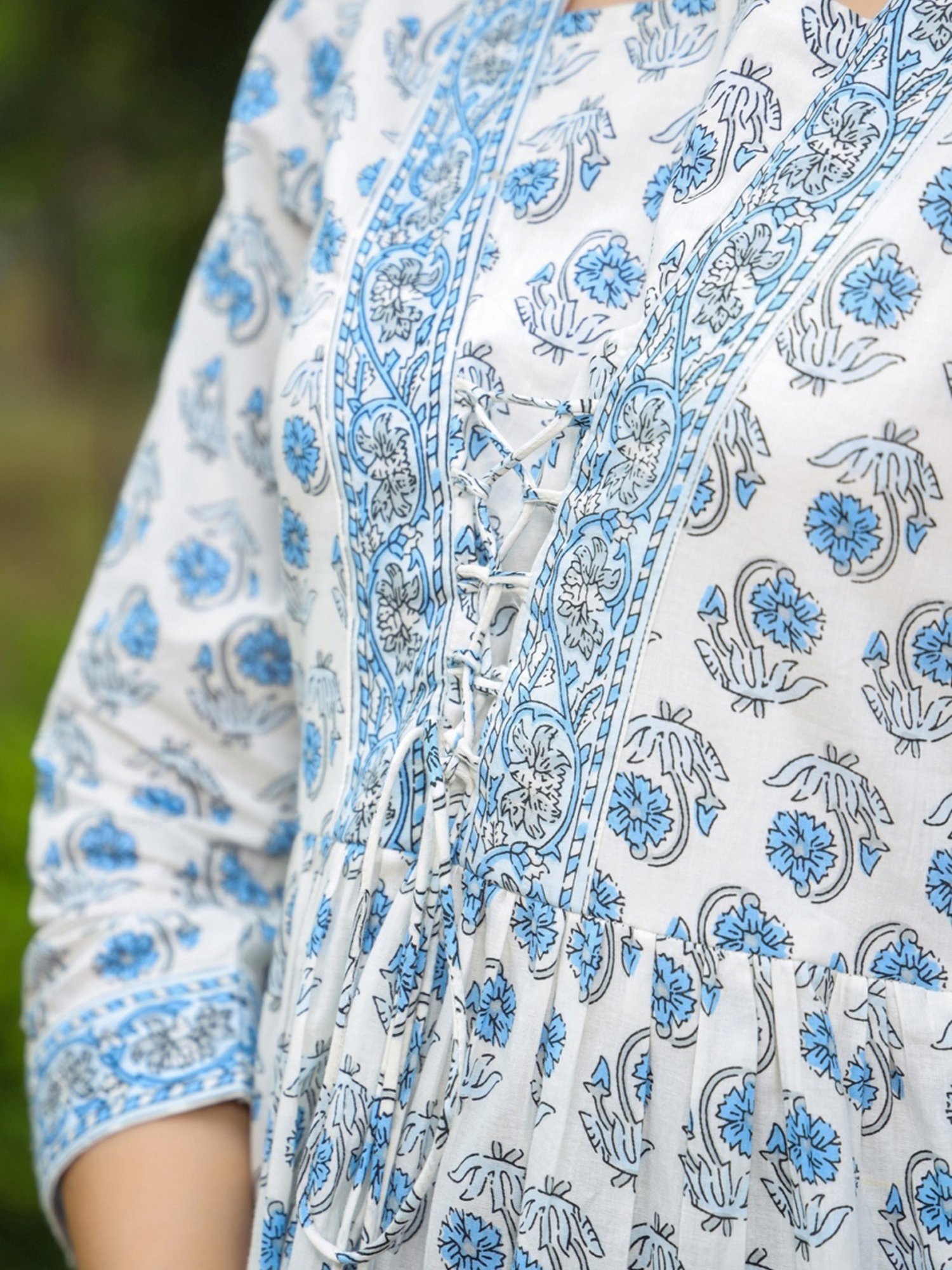 Rain and Rainbow White & Blue Cotton Floral Print Top