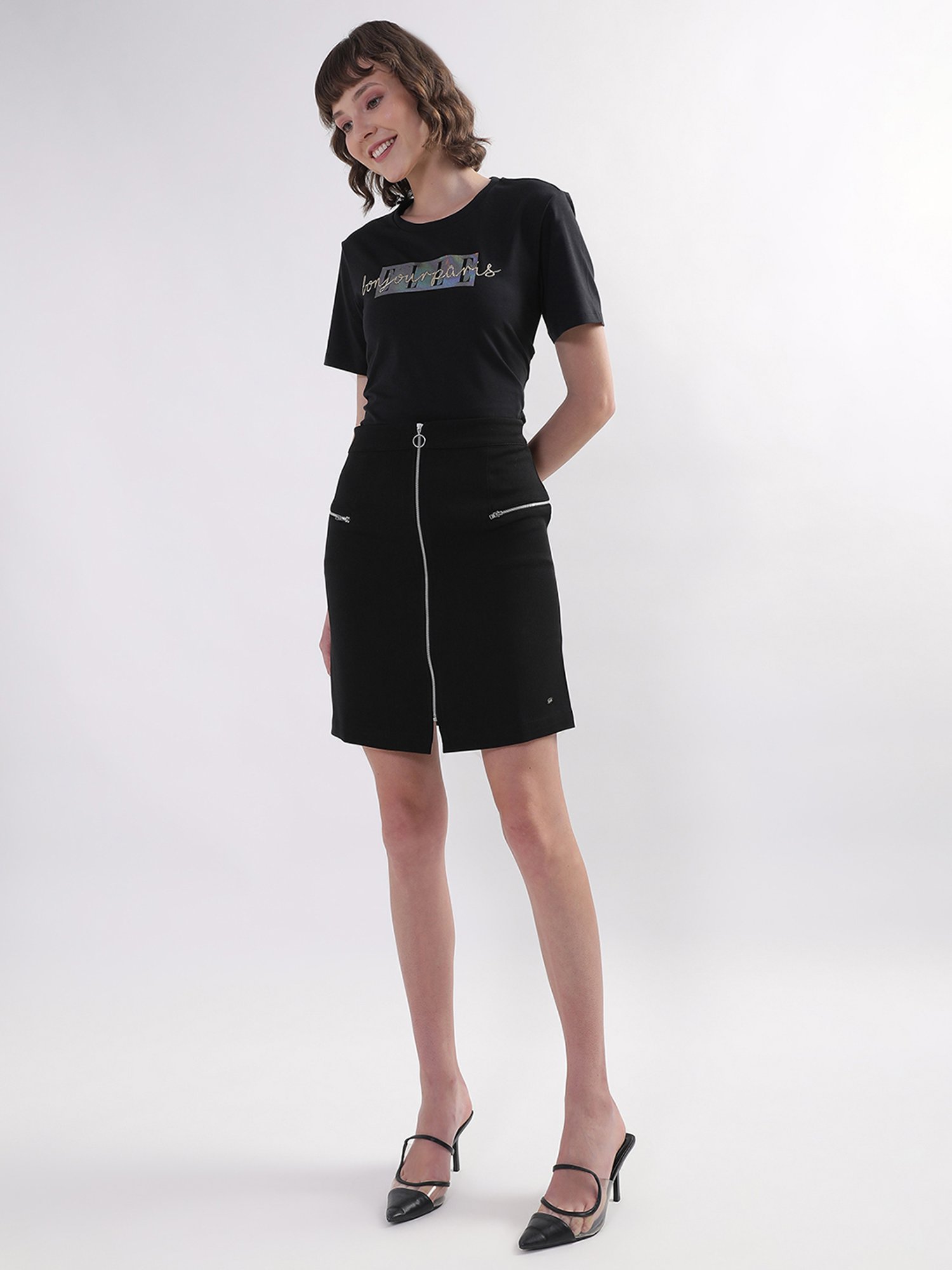 Elle Black Regular Fit Skirt