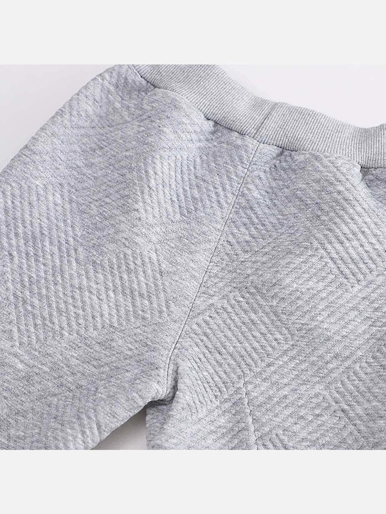 Little Surprise Box Kids White & Grey Textured Pattern Full Sleeves Sweatshirt Set