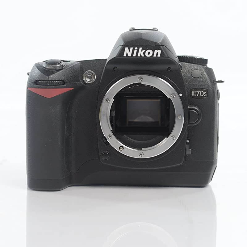 D70S 6.1MP Digital SLR Camera (Body Only)