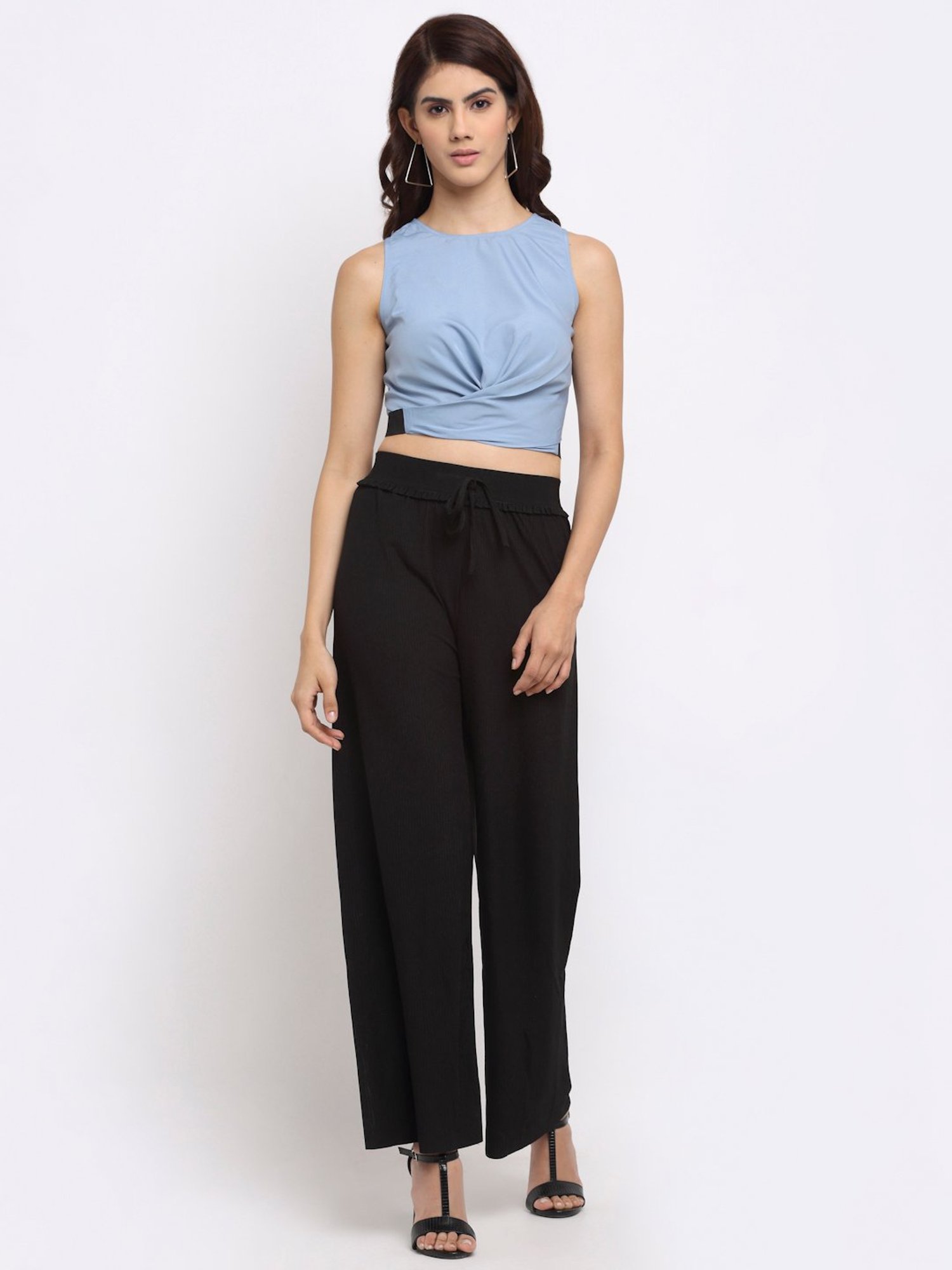 NEUDIS Blue Round Neck Crop Top