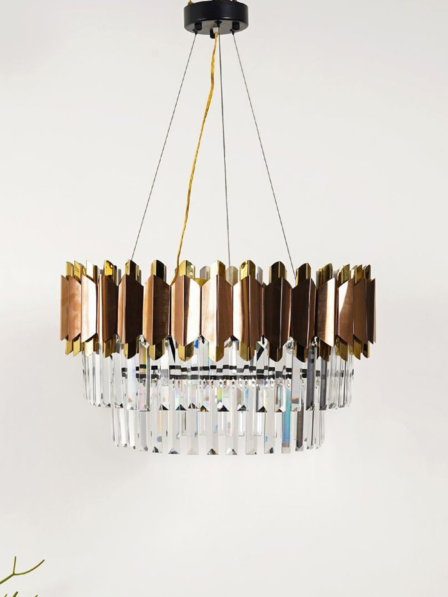 DecorativeRay Golden Chandiler - Set of 1