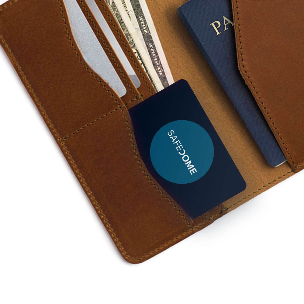 Safedome Classic Combo Pack, 1x Classic Bluetooth Lost Item Tracker Card, 1x Smart Key Locator Fob, Item Finder With GPS-Like Bluetooth Tracking for Lost Keys, Phone and Wallet, Free Companion App