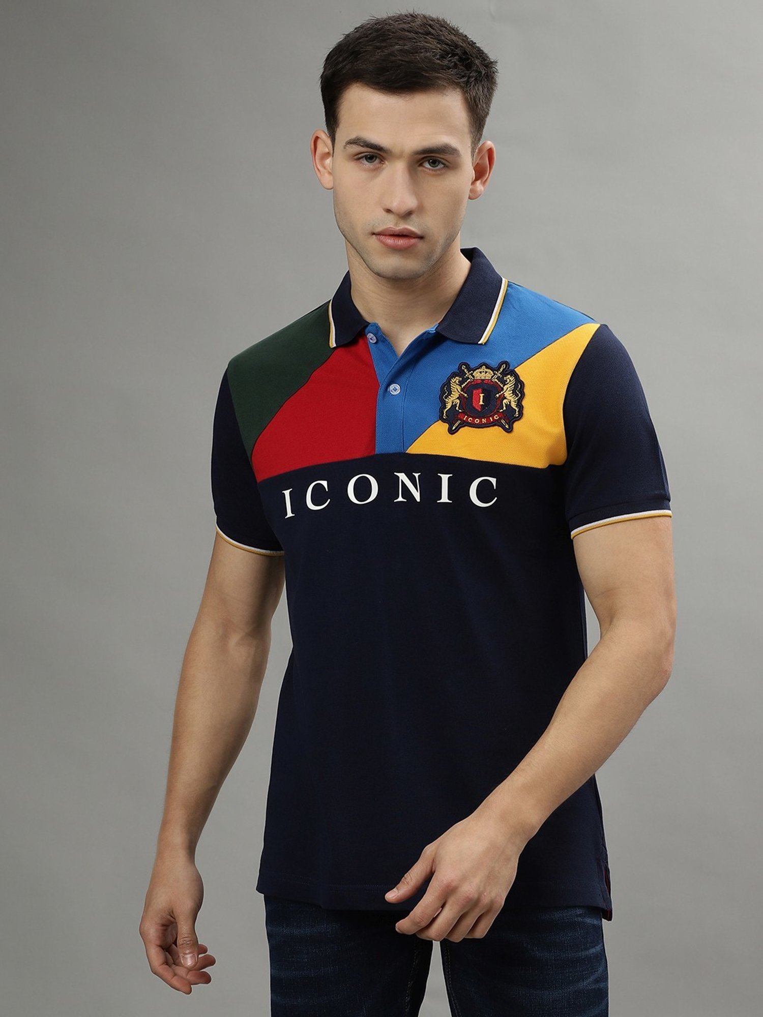Iconic Men Colourblocked Regular Fit Cotton T-shirt