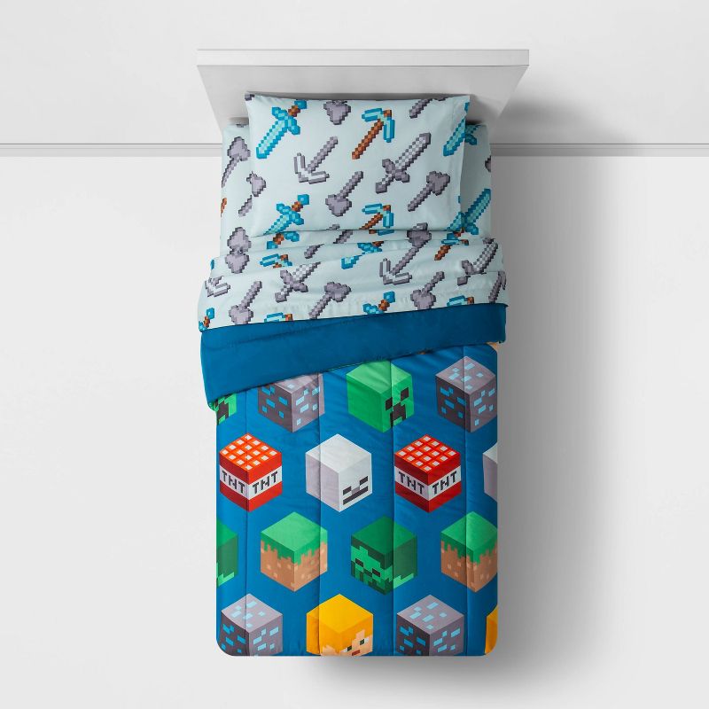 Minecraft Twin Isometric Bedding Set Blue