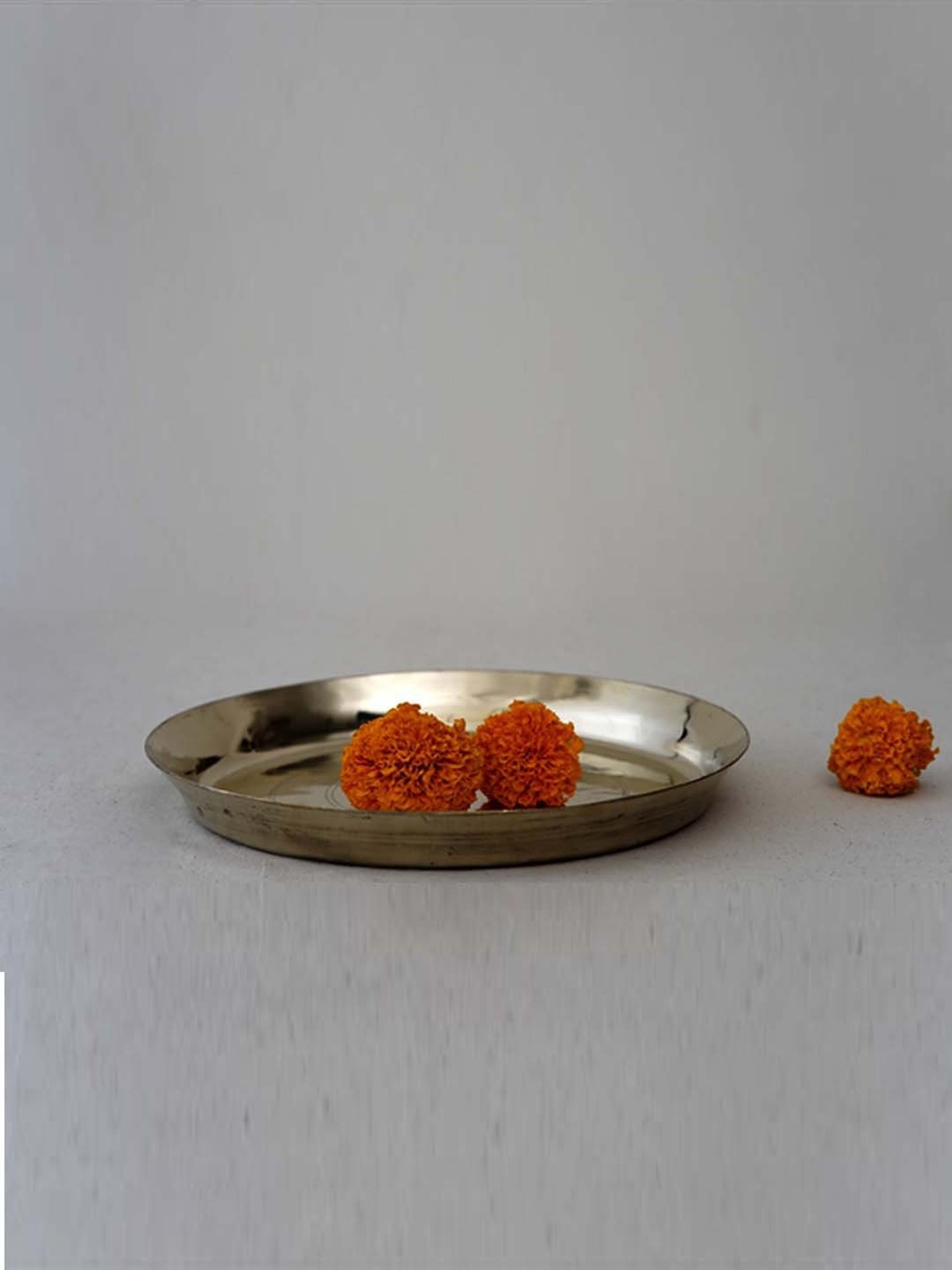 COPPRE Metallic Kansa Khana Platter - Set of 1