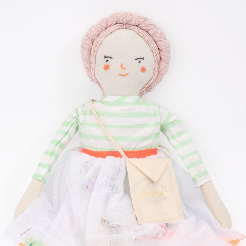 Illumination's Minions: The Rise of Gru Boogie Dancing Bob