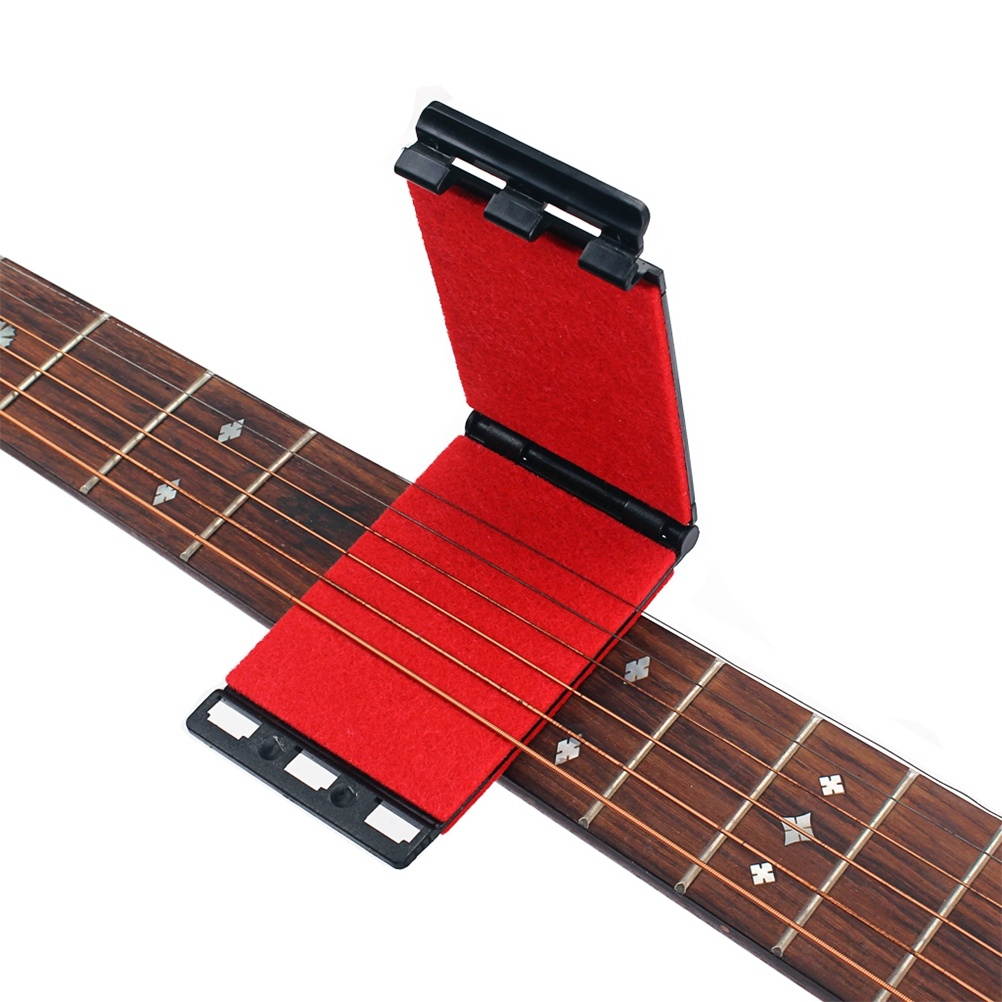 Guitar Bass Strings Scrubber Cleaner Fretboard Fingerboard Rub Cleaning Tool Maintenance Brush Tool for Guitar Bass Ukulele Banjo Stringed Musical Instruments (Green)