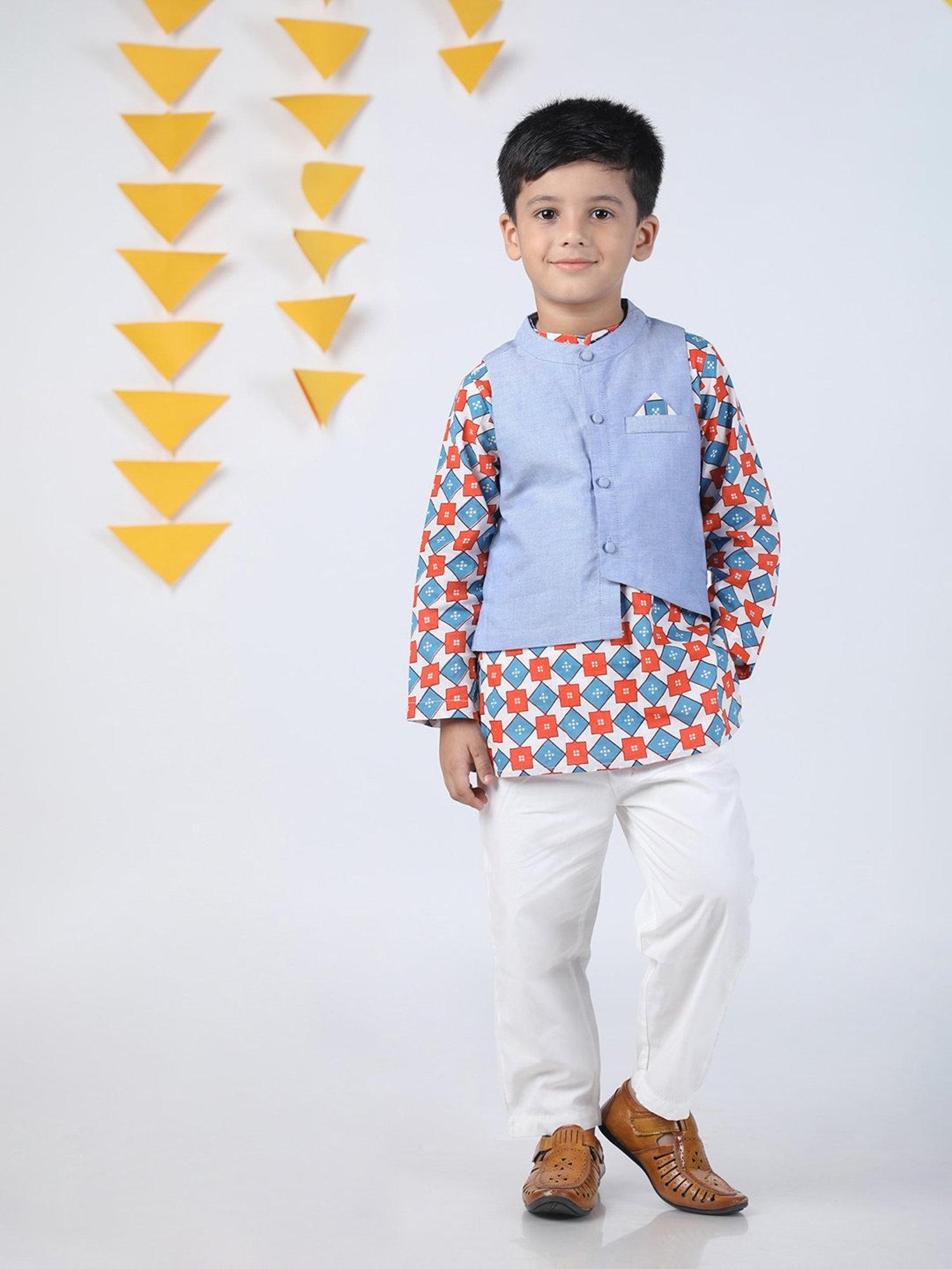 Budding Bees Kids Multicolor Printed Full Sleeves Kurta, Jacket, Pants with Wallet
