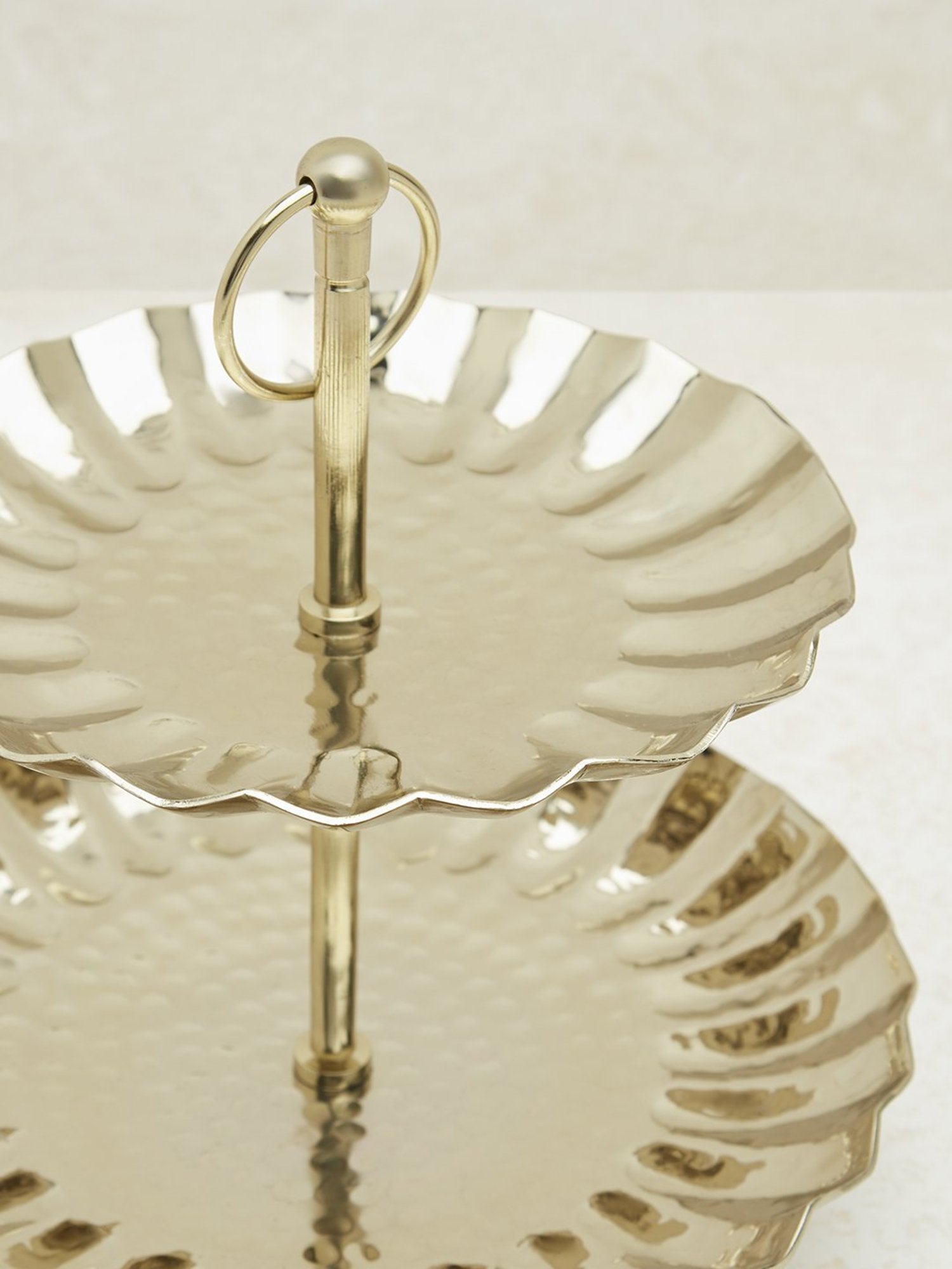 2ct Tiered Tray White - Bullseye's Playground™