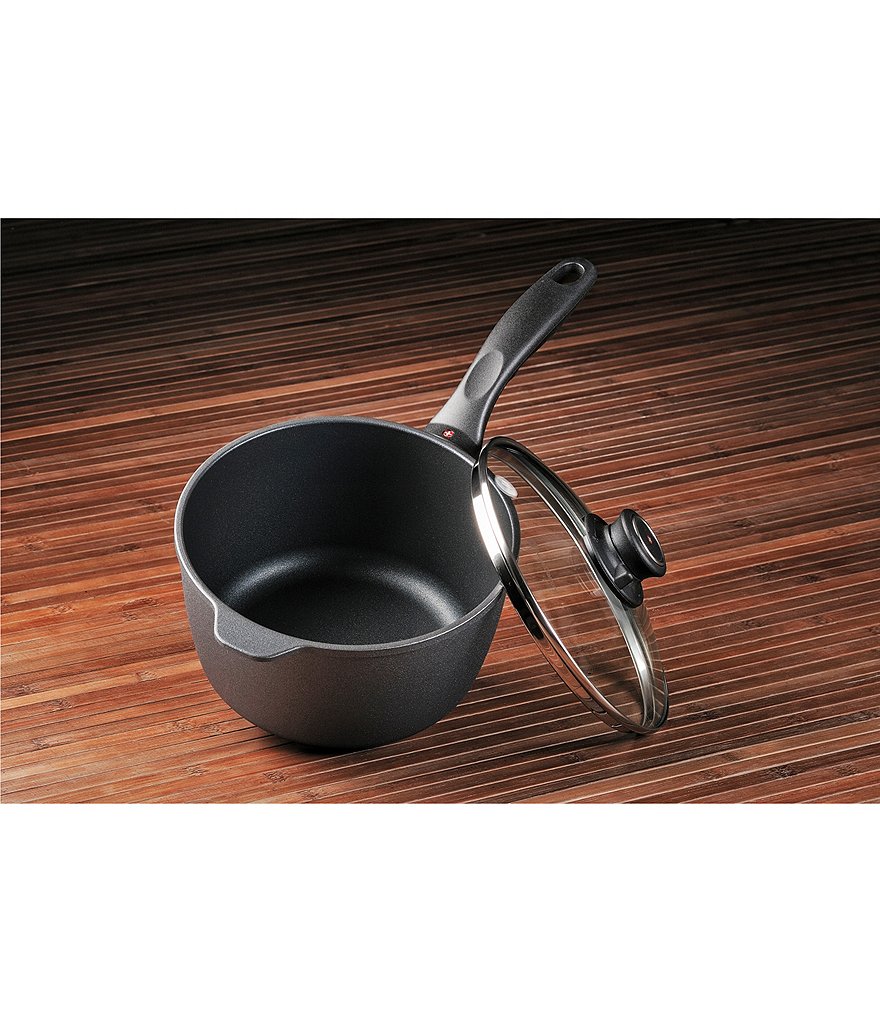 Swiss Diamond HD Classic Induction Nonstick Covered Saucepan