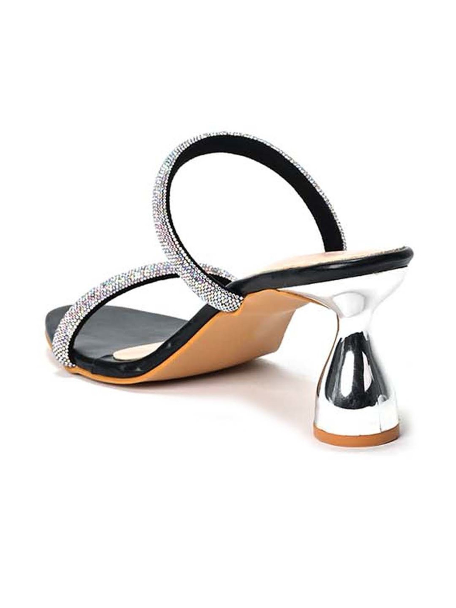 Scentra Women's Black Casual Sandals