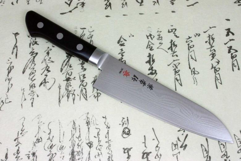 Kanetsune Santoku 180mm With Plastic handle KC-203