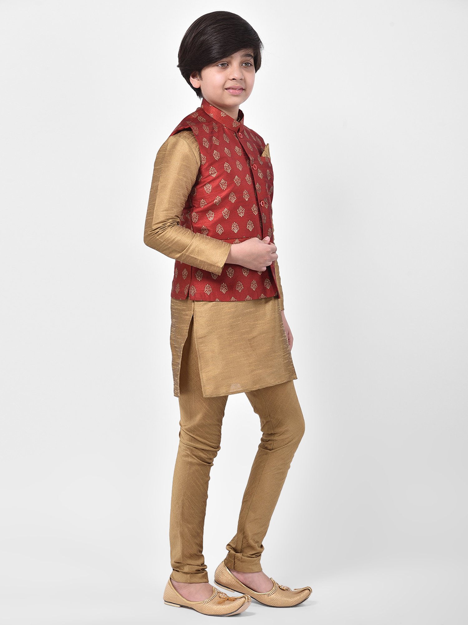 Deyann Kids Brown & Red Self Design Full Sleeves Kurta, Churidar Pants with Nehru Jacket