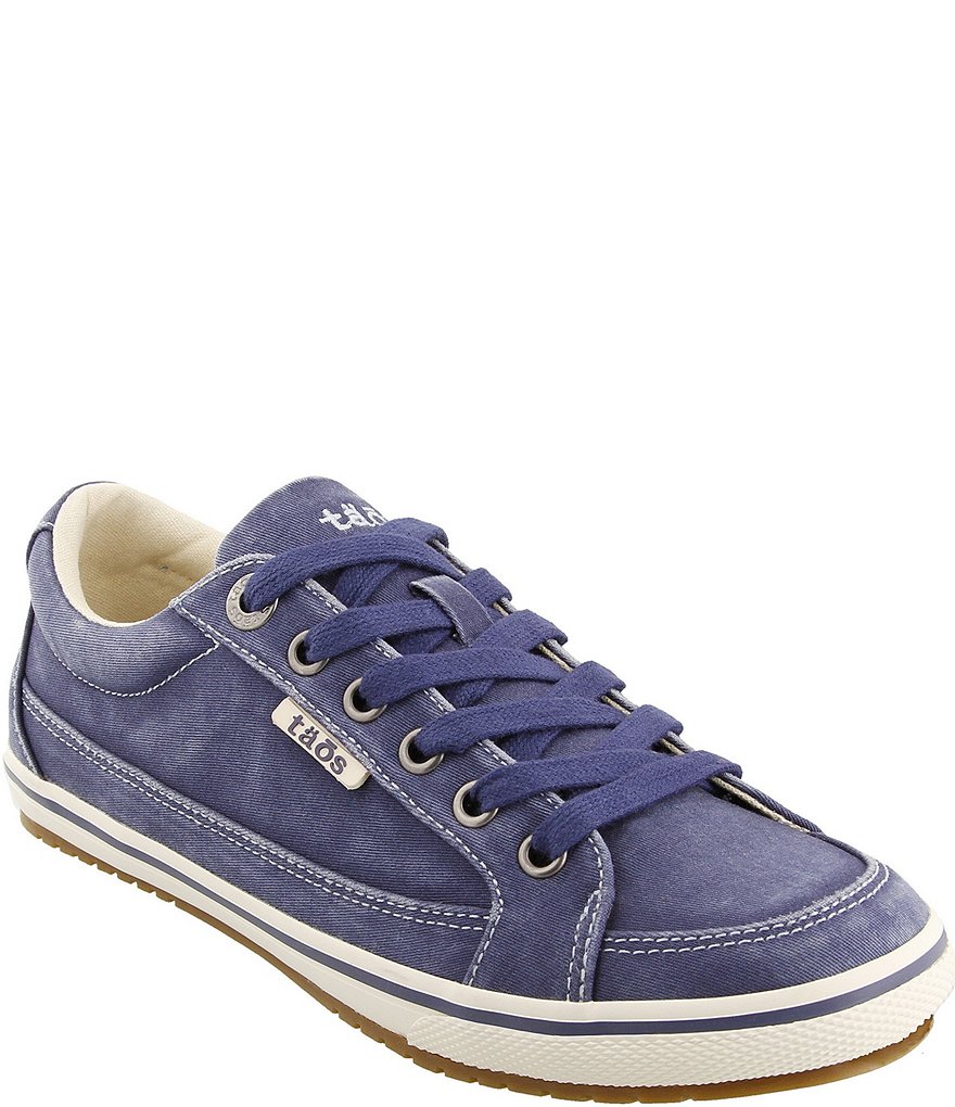 Trotters Kiera Suede Kitten Heel Pumps