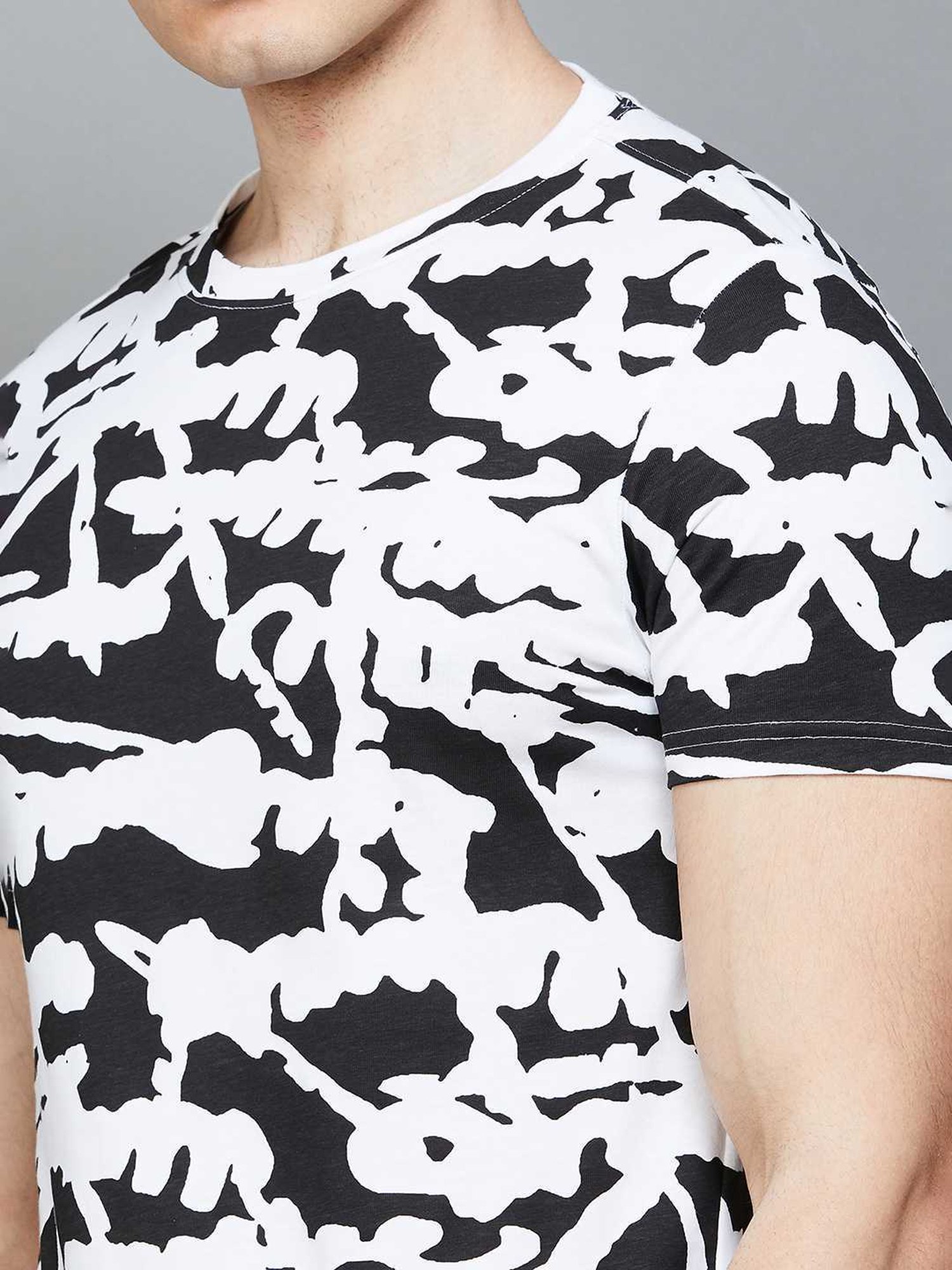 Forca by Lifestyle Multicolored Cotton Regular Fit Printed T-Shirts