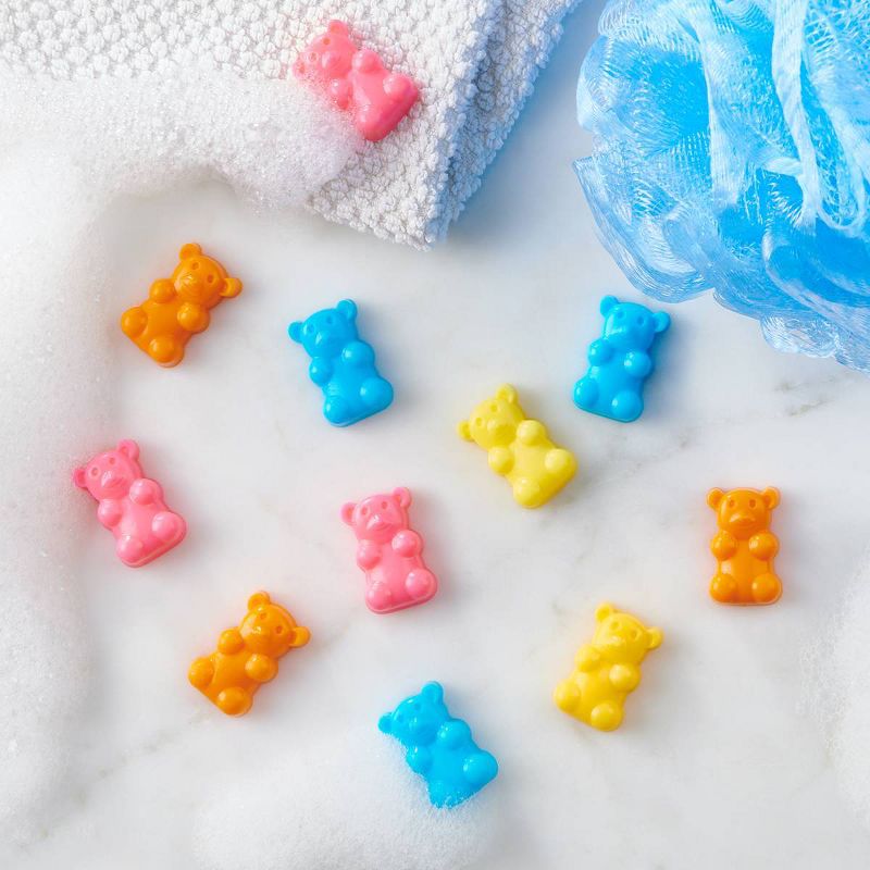 Trudeau 2pk Gummy Bears Chocolate Molds Red