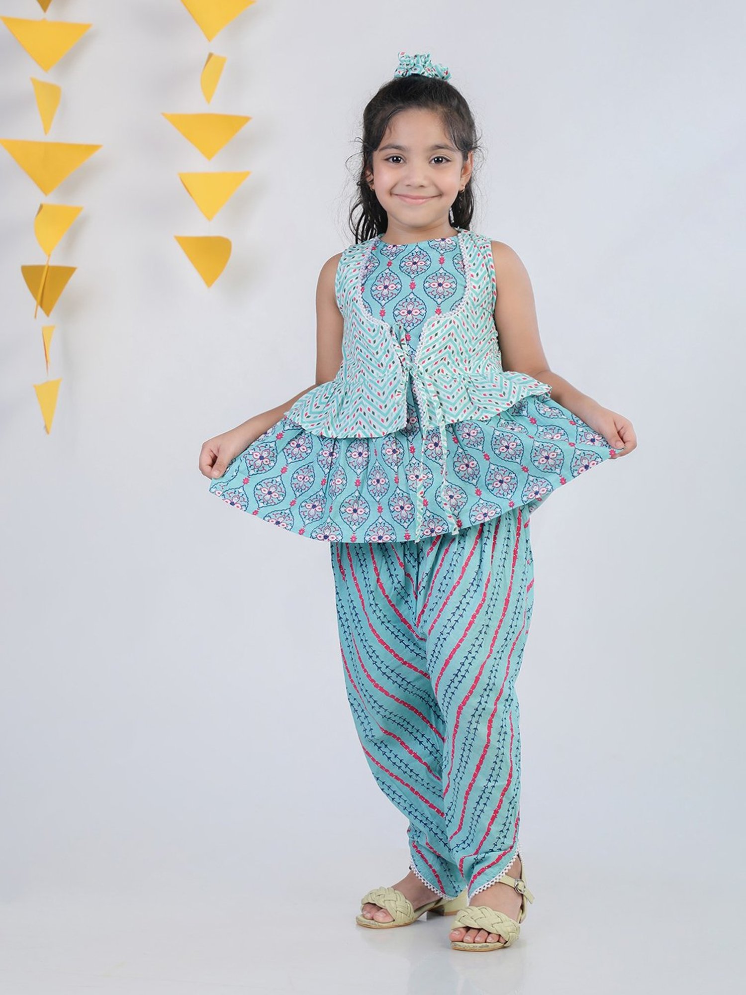 Budding Bees Kids Mint Green Printed Top, Dhoti with Scrunchie