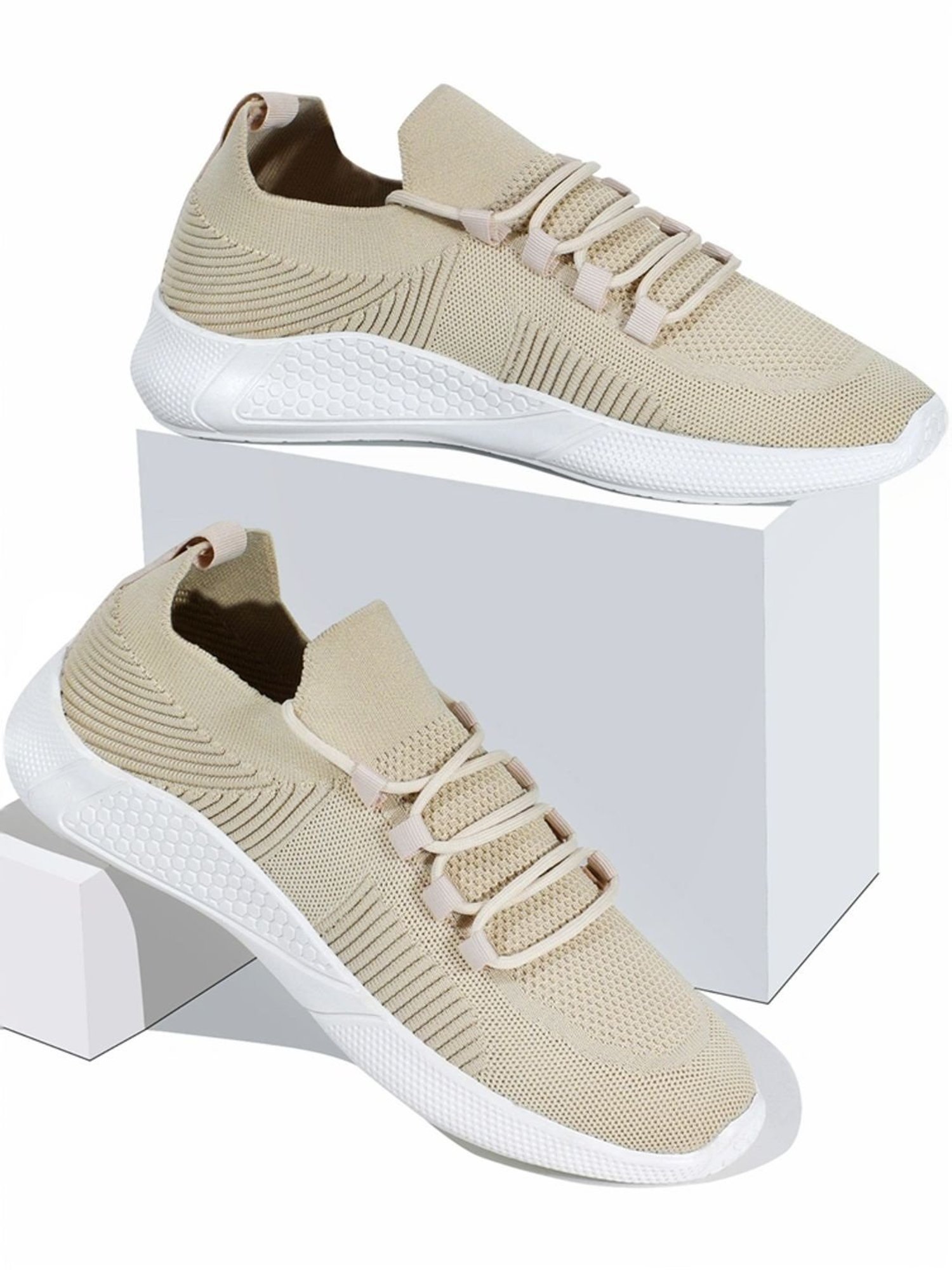 Rapid Box Men's Beige Walking Shoes