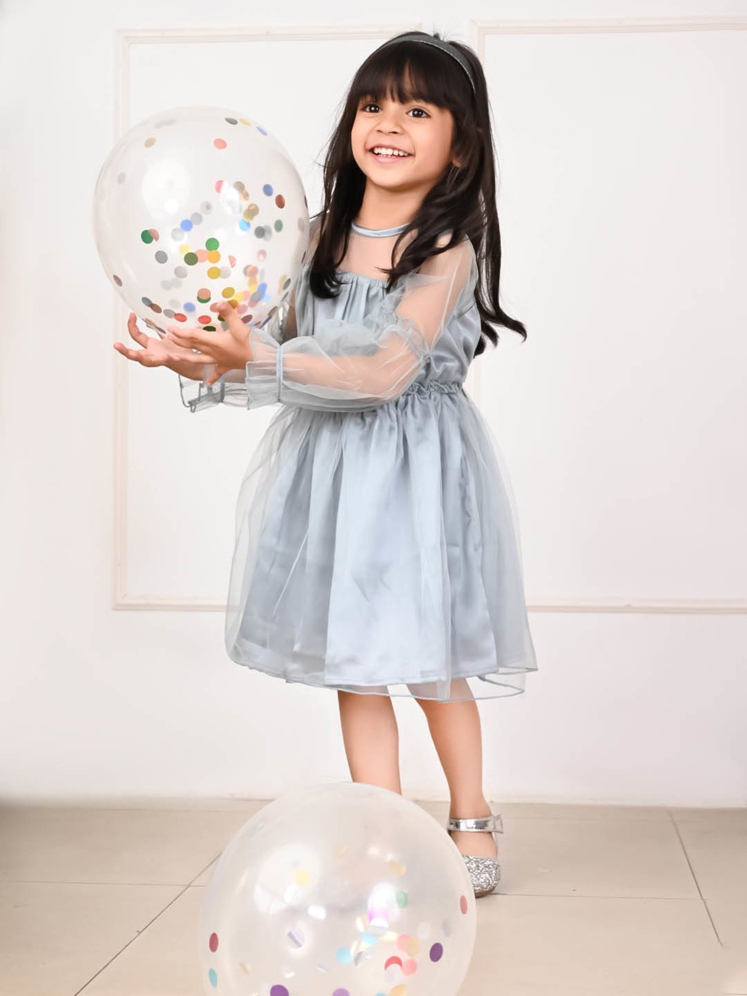 LilPicks Kids Grey Solid Full Sleeves Dress