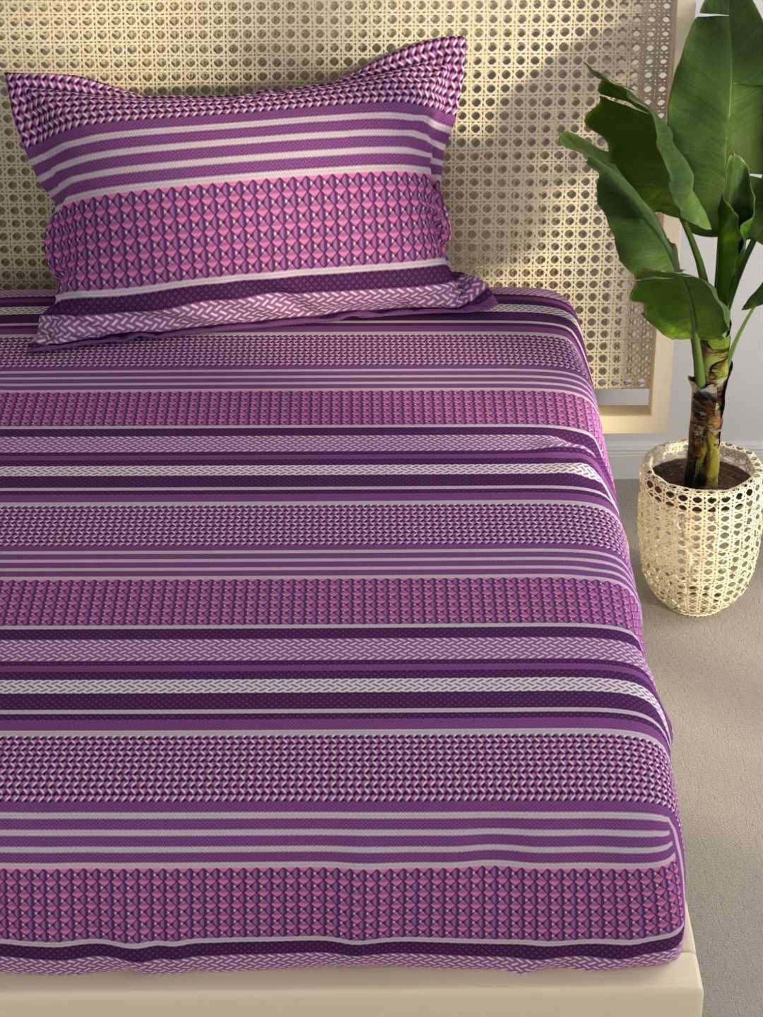 BIANCA Estonia Pink & Purple Cotton 116 TC 115 GSM Single Size Bedsheet With Pillow Cover