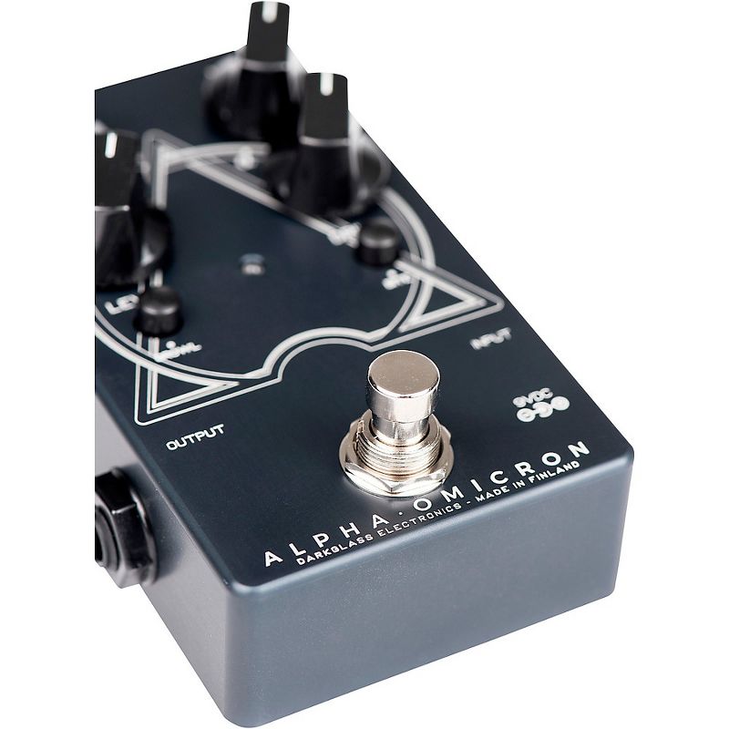 Darkglass Alpha Omicron Bass Distortion Effects Pedal