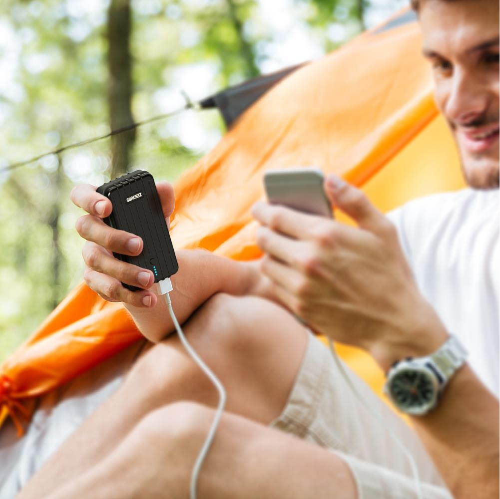 Zendure A2 Portable Charger 6700mAh &ndash; Ultra-durable External Battery Power for iPhone, Android and More, PC Advisor Winner 2014-2017, Lightweight and Compact&ndash; Silver