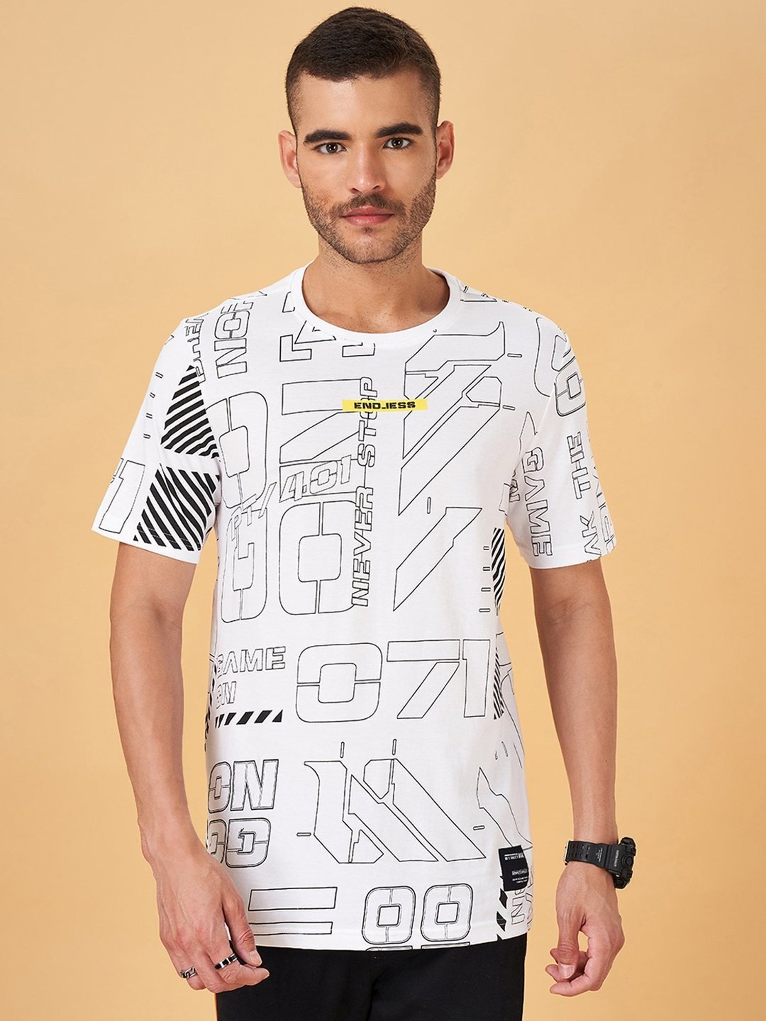 Street 808 by Pantaloons White & Black Regular Fit Printed T-Shirt