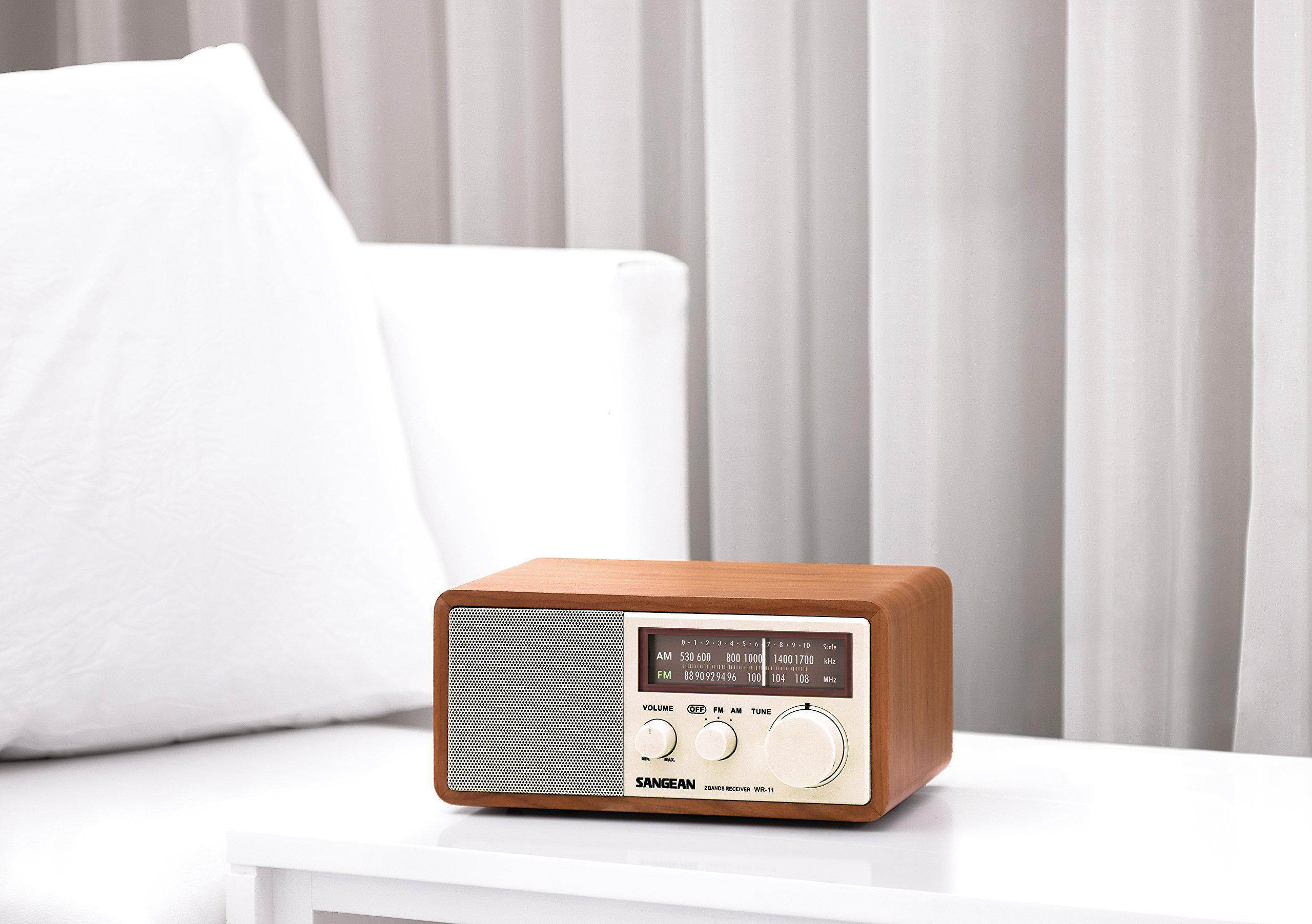 Sangean WR-11 Wood Cabinet AM/FM Table Top Analog Radio